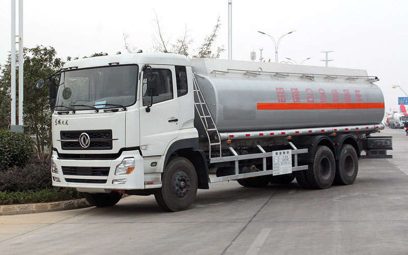 東風(fēng)天龍后雙橋新戊烷運(yùn)輸車(chē) 